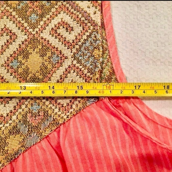 VELZERA Top/Vest, Size M - Picture 7 of 8